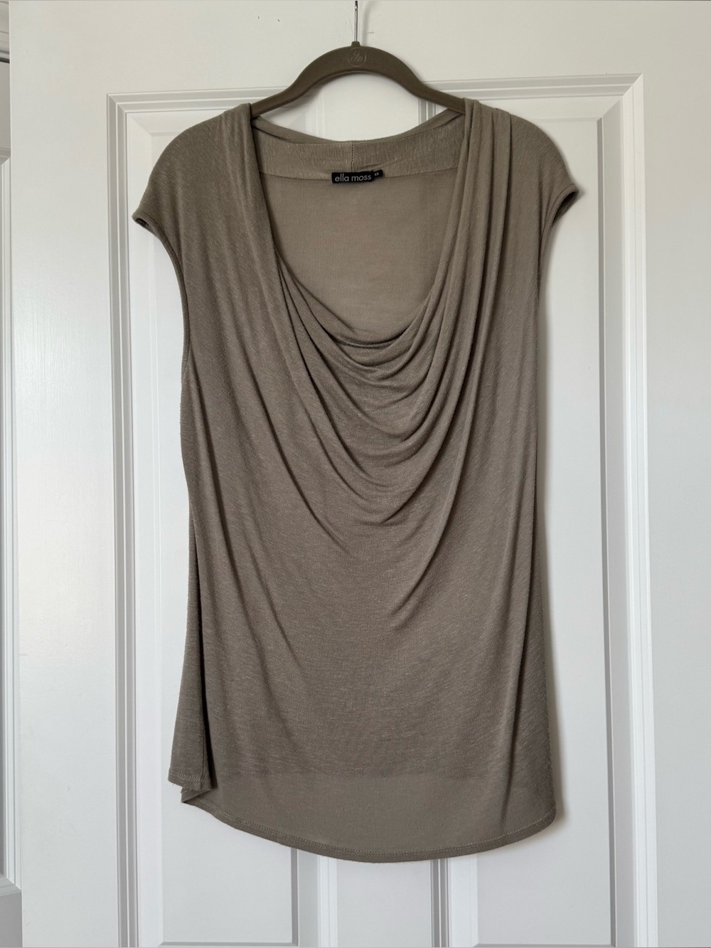 Ella Moss Cap Sleeve Top